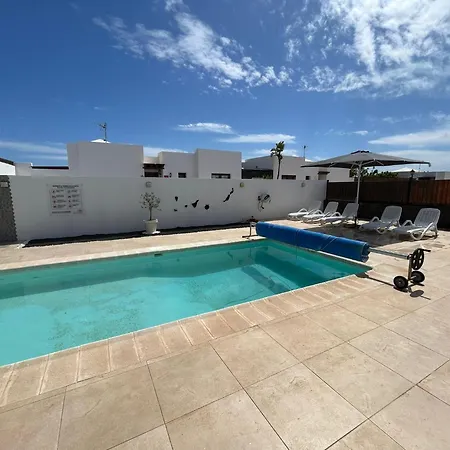 Villa Casa La Lomada In *